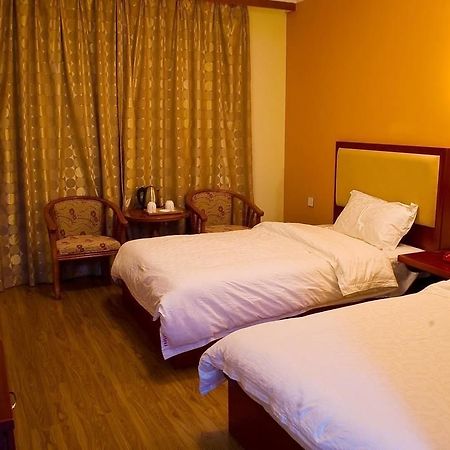 Yueliangwan Hotel 柳州 外观 照片